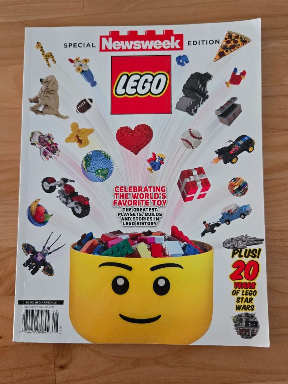 Newsweek Special Edition - Celebrating LEGO - Worlds Favorite Toy - Excellent